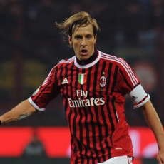 Jangan Kalah Lagi, Milan