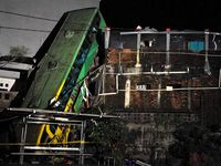 Bus Karunia Bakti Nyungsep