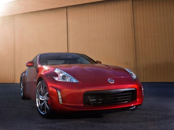 Si Seksi Nissan 370Z