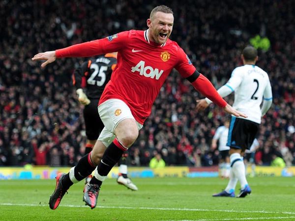 Bekuk Liverpool, MU ke Puncak