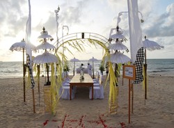 6 Lokasi Pernikahan Paling Romantis di Dunia