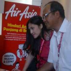 Air Asia Buka Rute Surabaya-Bandung dan Surabaya-Denpasar