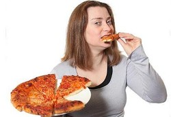 Nyawa Terancam Karena Hanya Makan Pizza Selama 31 Tahun