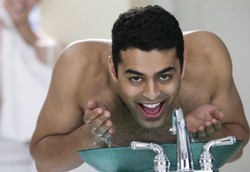 Pria Berkulit Sehat Lebih Disukai daripada yang Ganteng