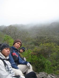 MENUJU PUNCAK MANDALA WANGI - GUNUNG LAWU