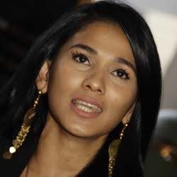 Bercerai, Nova Eliza Bantah Jadi Korban KDRT