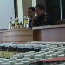 Ribuan Botol Miras Diamankan Bea Cukai Kediri