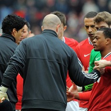 Si Merah Minta Maaf Bukan karena Desakan Sponsor
