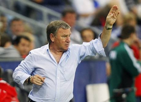 Eks Pelatih Spanyol Tangani Gijon