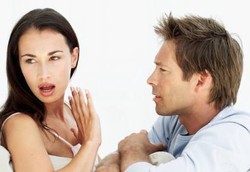 Omongan Pria Jadi Lain Saat Berhadapan dengan Wanita Subur