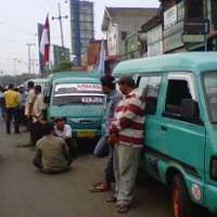 Demo Buruh dan Sopir Angkot di Balaikota Surabaya Dijaga 1.526 Polisi