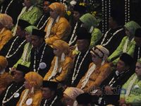 62 Pasangan Ikuti Nikah Massal