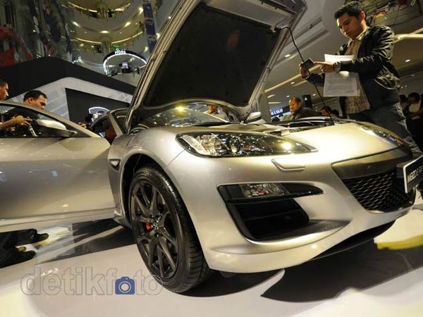 Mazda RX-8 Spirit R Siap Bersliweran 
