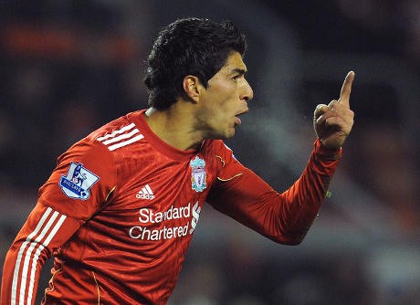 Suarez Memang Kadang Suka Berbuat Hal Bodoh