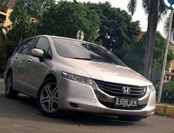 Honda Buka Awal 2012 dengan Odyssey