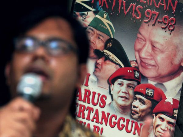 Tinggal Tunggu Waktu Soeharto Bergelar Pahlawan