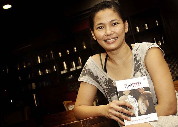 Djenar Maesa Ayu Rilis T(w)ITIT!