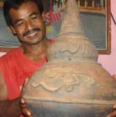 Warga Pacitan Temukan Kubah Masjid Kuno Berbahan Tanah Liat