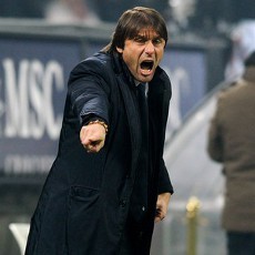 Tak Diberi Penalti, Conte Berang pada Wasit