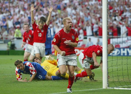 Fergie: Scholes Tak Mungkin Kembali ke Timnas Inggris