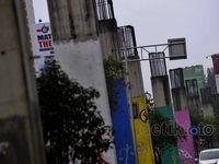 Tiang Monorel Terbengkalai