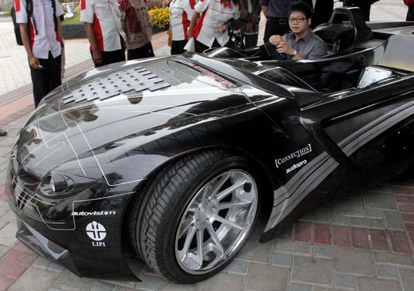 Mobil Listrik Keren dari Bandung