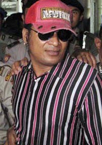 Saat Ditangkap, John Kei Sedang Nyabu Bersama Artis Perempuan 