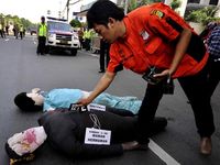 Polisi Gelar Rekonstruksi Xenia Maut
