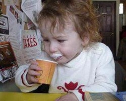 Yang Sedang Trend : Babyccinos, Cappuccino Buat Bayi