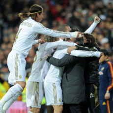 Kesampingkan Rekor, Mourinho Cuma Mau Terus Menang