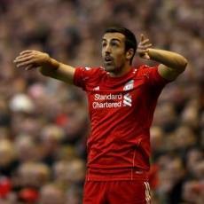 Piala-Piala untuk Muluskan Jalan Liverpool di Liga