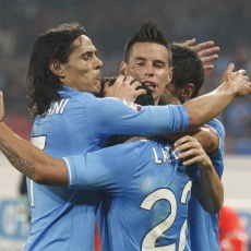 Three Tenor Napoli Bikin Chelsea Was-was