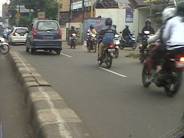 Lawan Arah Sudah Biasa