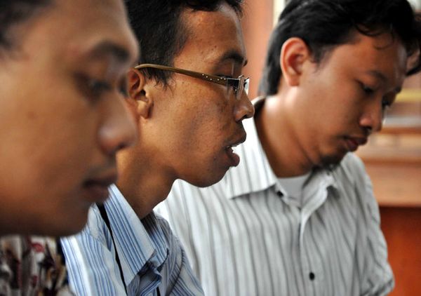 Tukang Ojek Praperadilankan Polres Jakpus Tukang Ojek Praperadilankan Polres Jakpus