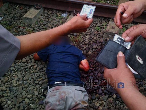 Toni Ditemukan Tewas di Rel Kereta