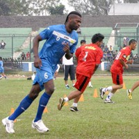 Ulang Tahun, Abanda Herman Ingin Dapat Poin di Tur Papua