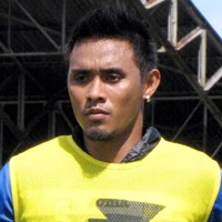 Maman Siap Laga ke-100 Main Lawan Persipura