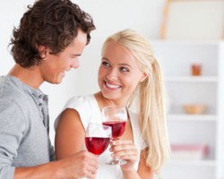 5 Pertanyaan yang Dapat Merusak Kencan Pertama