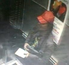 Polisi Cek Bercak Darah Ayung di Baju John Kei