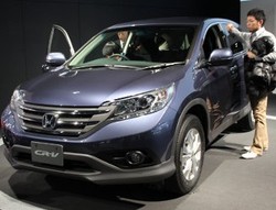 Peluncuran Model Baru CR-V dan City Molor
