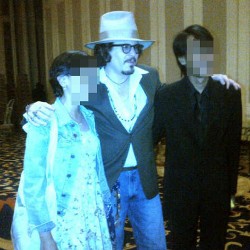 Heboh! Beredar Foto Pria Mirip Johnny Depp di Jakarta