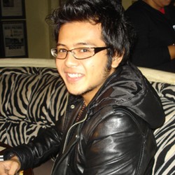 Ramon Y Tungka Bercita-cita Jadi Jurnalis 