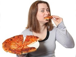 Wanita Ini Hanya Makan Pizza Selama 31 Tahun