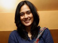 Ine Febriyanti Masih Cantik dan Menawan