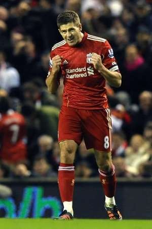 Gerrard: Raih Trofi & Ciptakan Momentum!