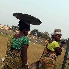 Stadion Belum Layak, Liga India Diundur