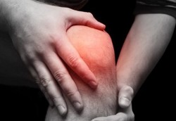 Sering Nyeri Kaki, Cek Dulu Daftar Penyebabnya