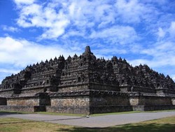 Rahasia Dibalik Megahnya Candi Borobudur