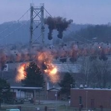 Duarr! Jembatan Berumur 83 Tahun Hancur Hanya Dalam 6 Detik