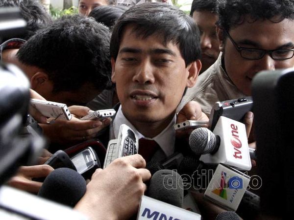 Menteri Peminta Fee Dilaporkan ke KPK